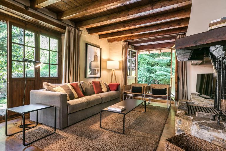 Casa Es Pletieus by Totiaran - B&B Artiés