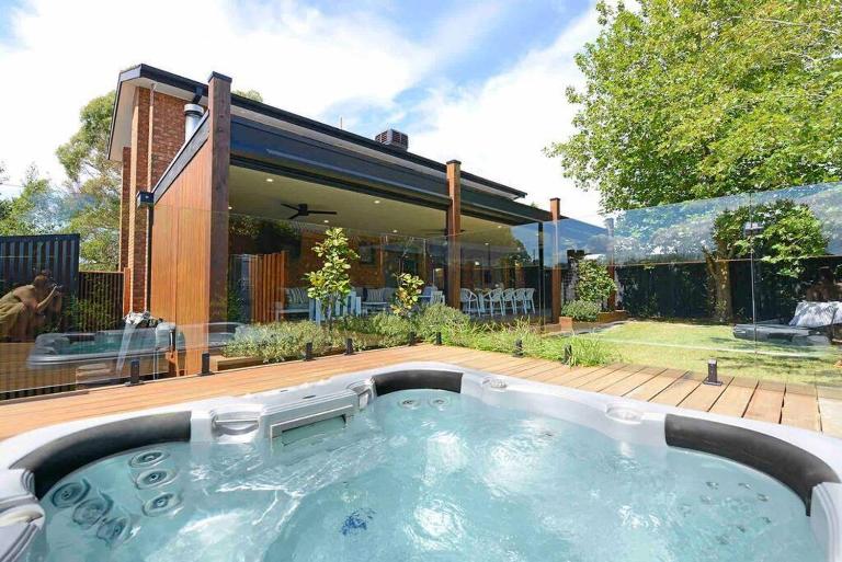 Nirvana Retreat - B&B Frankston East