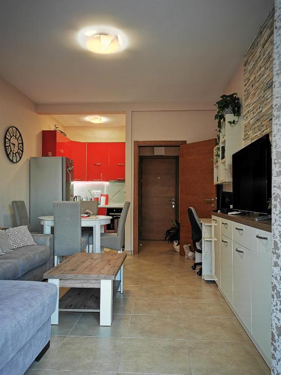 Charming and Luxurious Flat with Large Terrace - B&B Herceg Novi