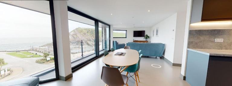 4 The View apartments Ilfracombe - Seafront, Parking, Lift, EV - B&B Ilfracombe