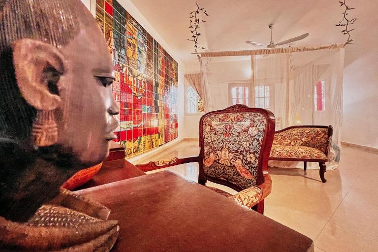 Loman Art - B&B Dakar