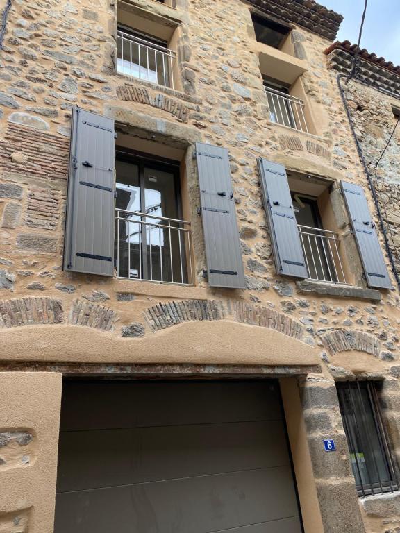 Appartements neufs avec garages dans maison de village - Chambres d'hôtes Andance