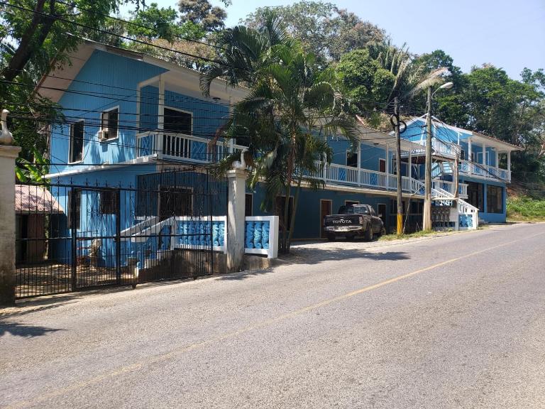 Bliss on the Bay Double Beds - Bed and Breakfast West End