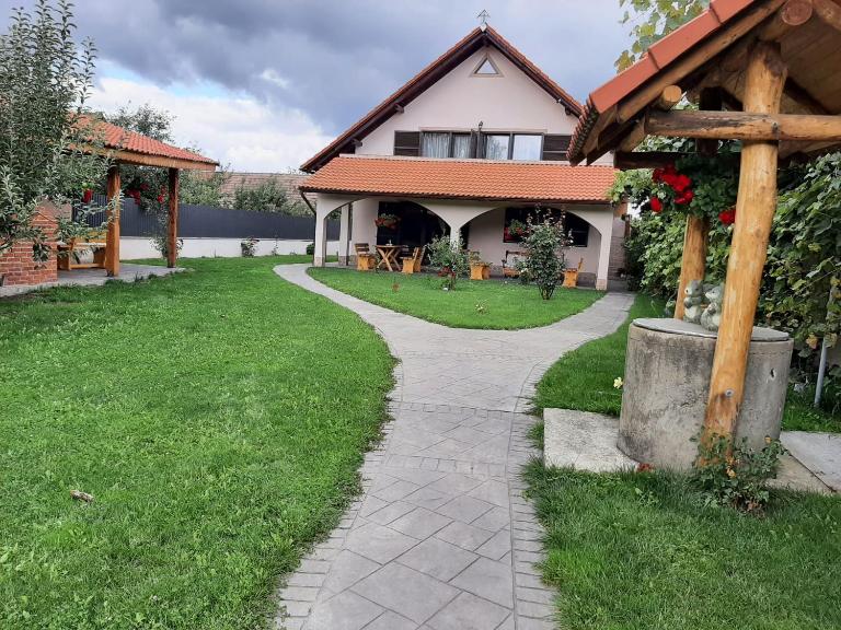Pensiunea Simona - B&B Sâmbăta de Sus