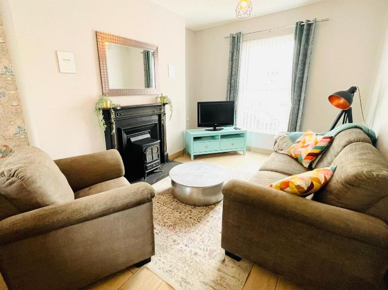 Calla's place - Ferienwohnung Derry