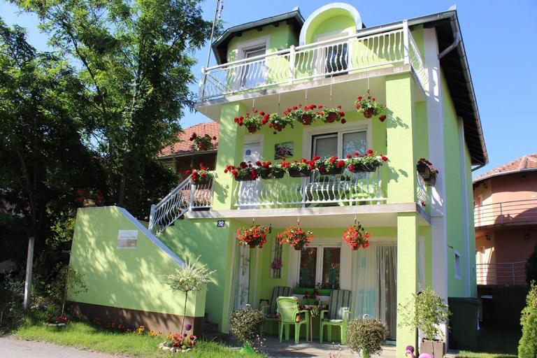 Apartmani Cirkov - B&B Veliko Gradište