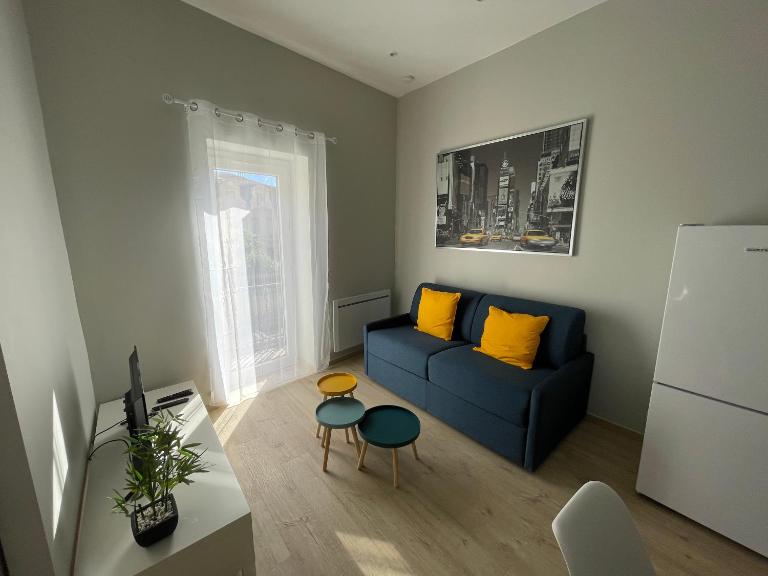 Confort & clim Logement 4 pers proche gare, centre et Polygone - Chambres d'hôtes Béziers