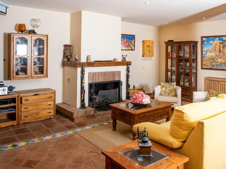 Apartamento Rústico en Ojén - Bed and Breakfast Ojén