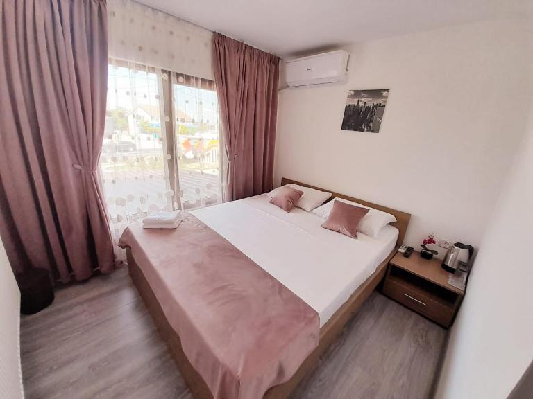 Pensiunea Albert - B&B Hârşova
