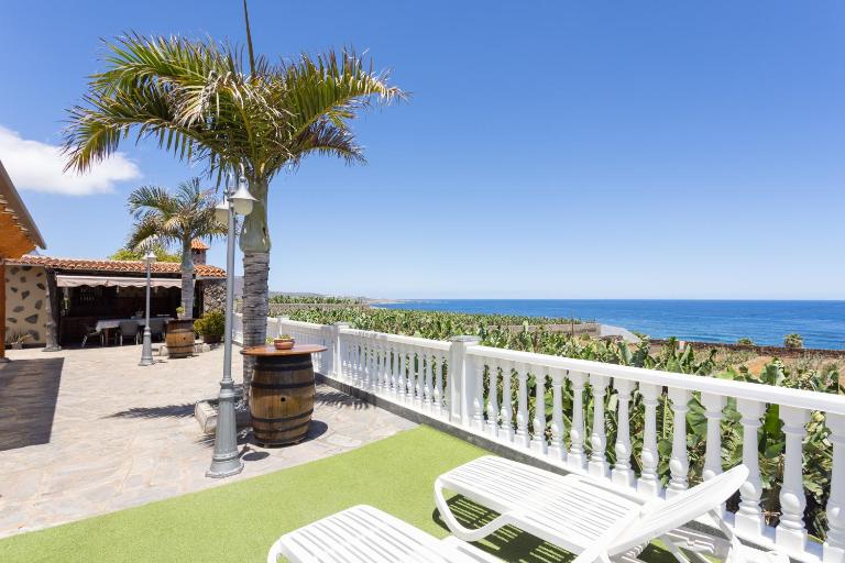 Home2Book Garachico Ocean View & Wifi - Chambres d'hôtes Las Cruces