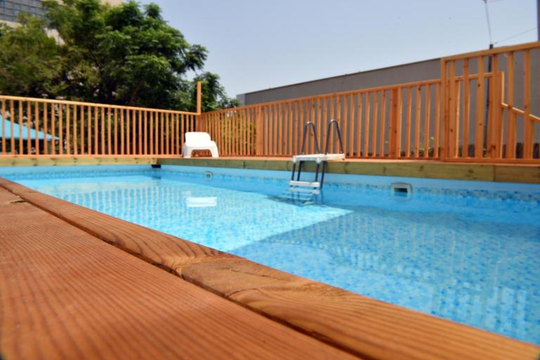 Domos Tiberias - Heated pool דומוס טבריה- בריכה מחוממת דקת הליכה לממד - B&B Tiberiade