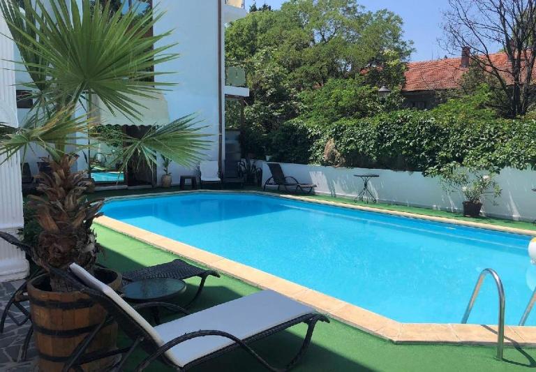 Апартамент Холи - B&B Sozopol