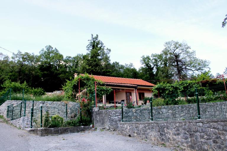 Holiday Home Gazevic - Chambres d'hôtes Virpazar