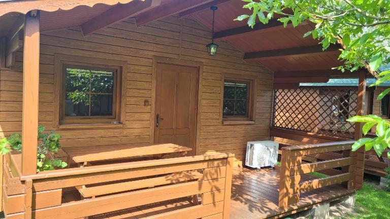 Jaskolcze Gniazdo - B&B Dziwnówek