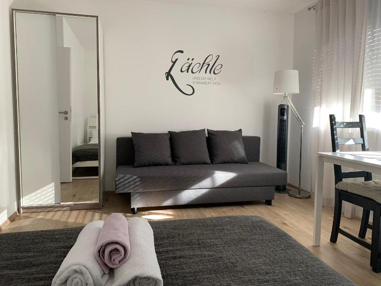 Top Modernes 1-Zimmer-Apartment mit Küche, Parkplatz, kostenfreiem WLAN und Netflix - Bed and Breakfast Bad Soden-Salmünster