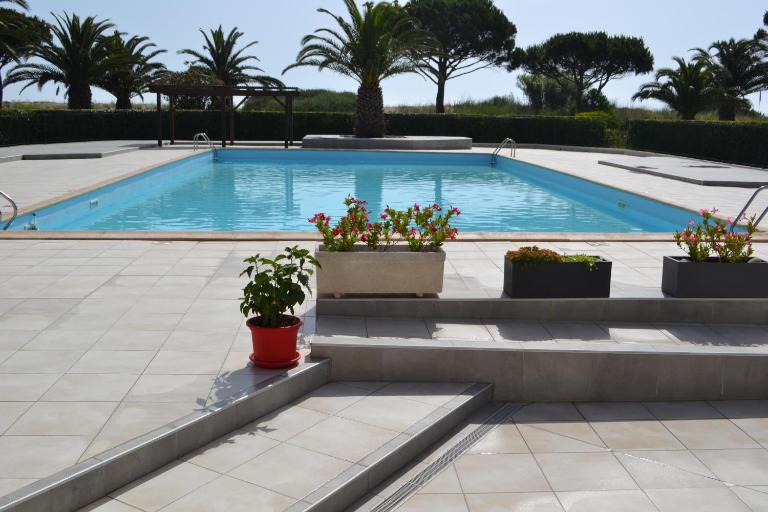 Appartement Saint Cyprien t2 rez de jardin résidence les capitelles - B&B Saint-Cyprien