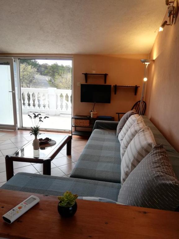 Apartman studio Dino Klimno - Ferienwohnung Klimno