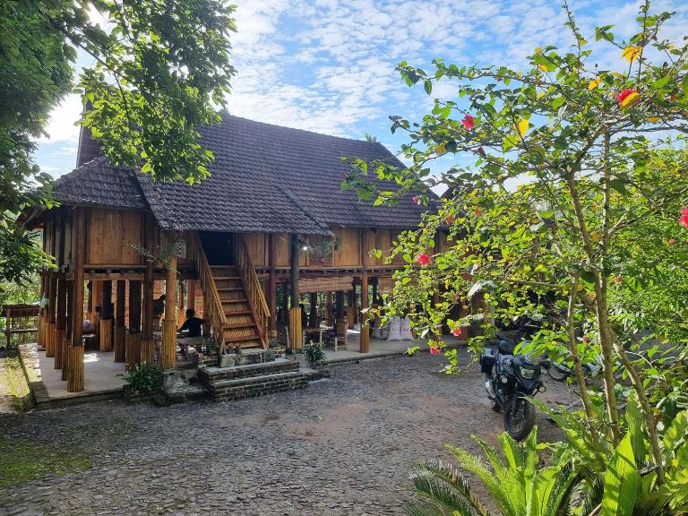 Muong Bi Homestay - Uncle Lon's Home - Muong Ai village - B&B Hòa Bình