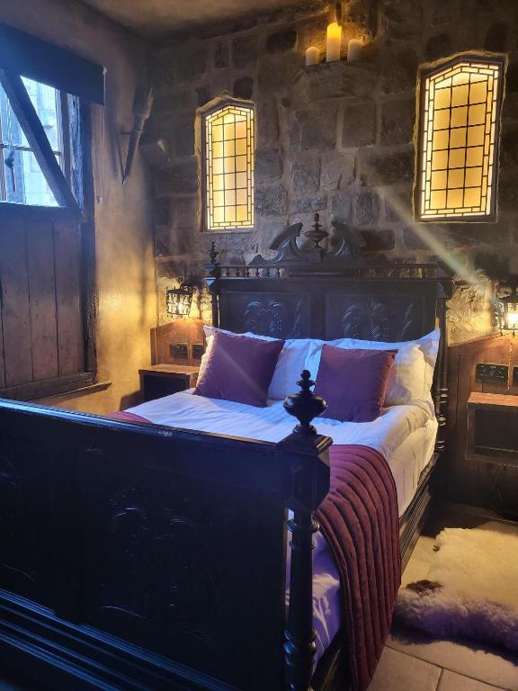 Hocus Pocus Tiny Hotel - Bed and Breakfast York