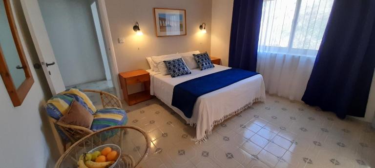 Villa Bronja Studio airconditioned apartment Xlendi - Bed and Breakfast Xlendi