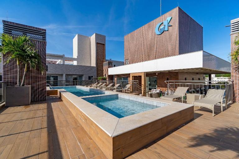 Porto Madero - Amplo Apartamento em Condo com Piscina - Ferienwohnung Bombinhas