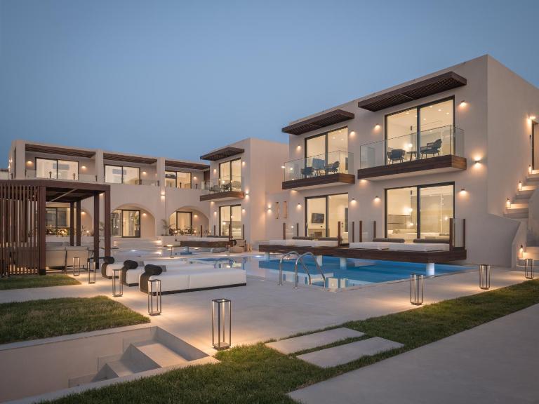 Borosso Villa, an Exclusive Resort, By ThinkVilla - B&B Skaléta