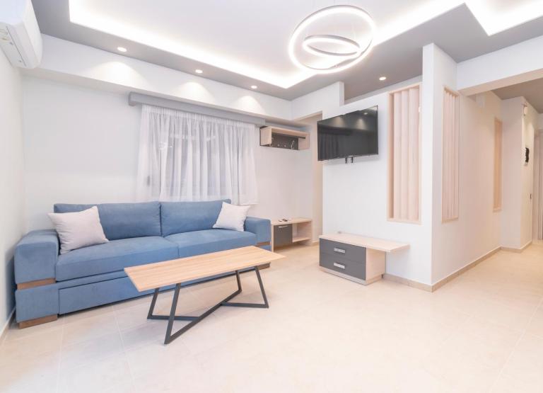 SithoniaRS Luxury Ground Floor Apartment With Private Garden - B&B Néos Marmarás