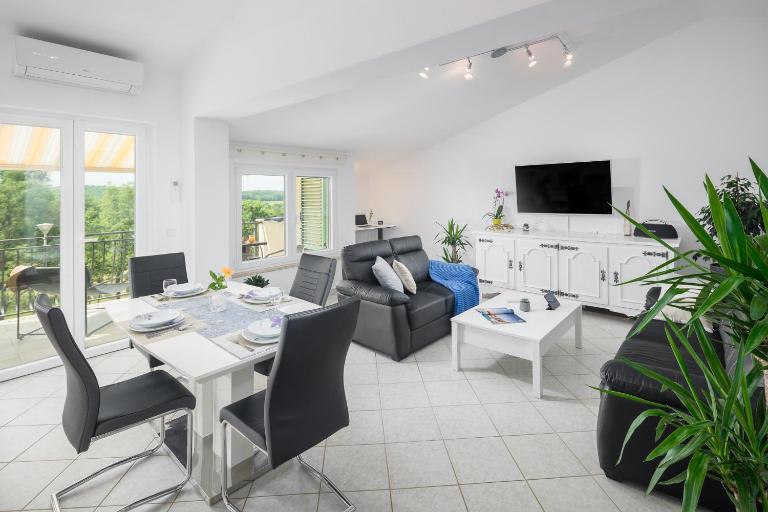 Relaxing Oasis near Porec - Bed and Breakfast Poreč
