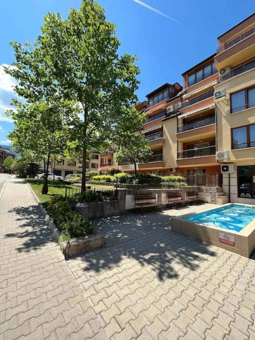 Cite Jardin Apart @ 2 Bedroom Apartment - Ferienwohnung Sofia
