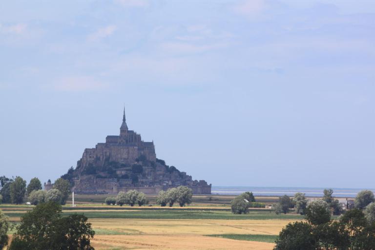 le coin des hirondelles - Chambres d'hôtes Pontorson