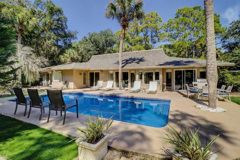 2 Ketch - B&B Hilton Head
