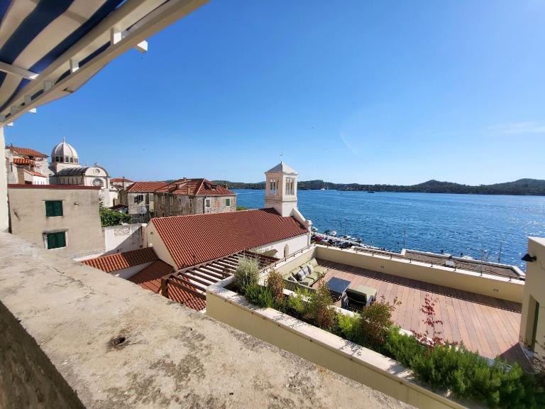 Studio Apartment Portal - Chambres d'hôtes Sibenik