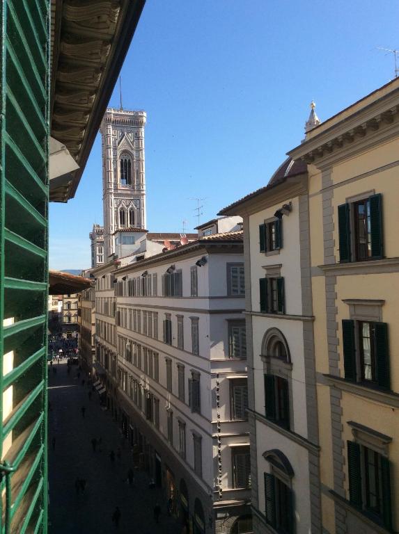 Calzaiuoli Adapartments Collection - B&B Florencia