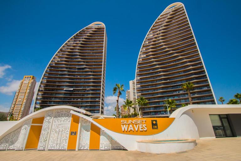 Waves apartment - relax in Costa Blanca - B&B Benidorm