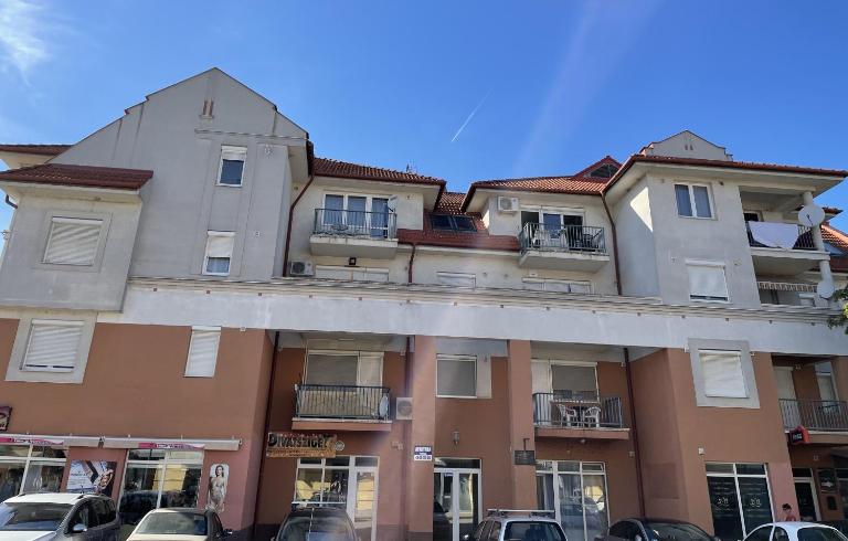 Jola Apartman - B&B Hajdúszoboszló