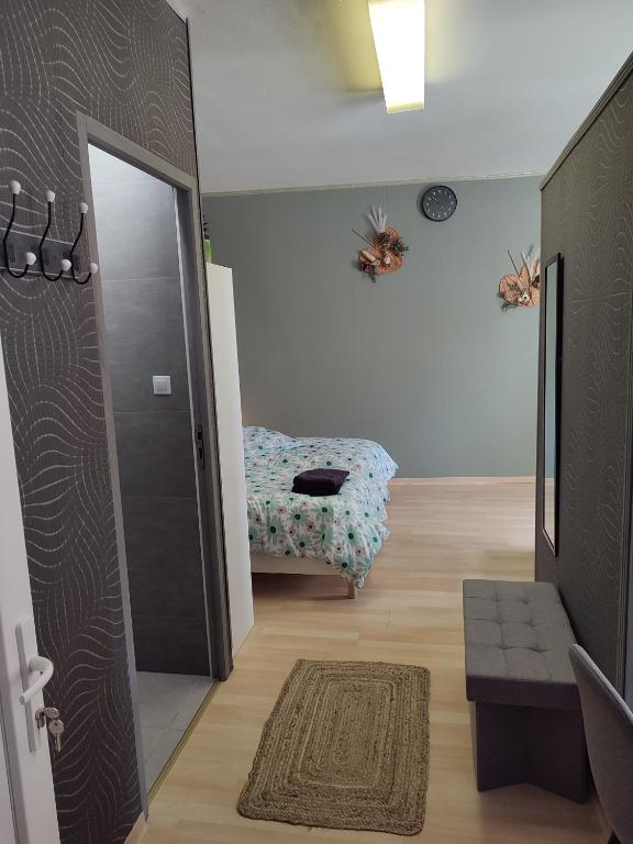 Studio indépendant accès direct autonome. - B&B Le Guide