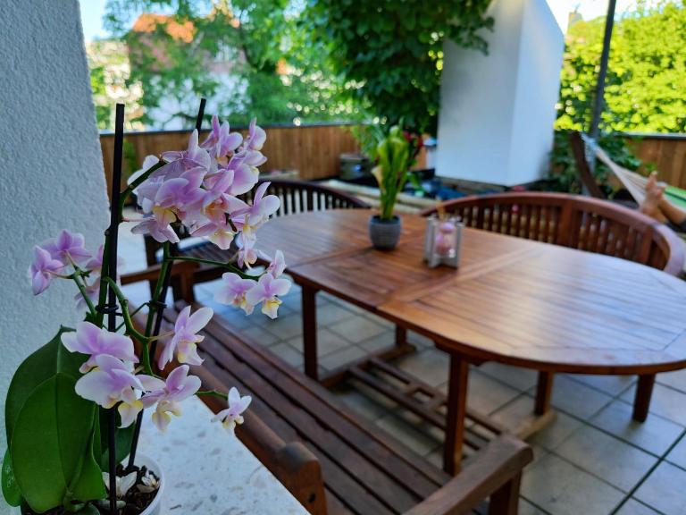 Haus La-Vi in See Nähe - B&B Bregenz