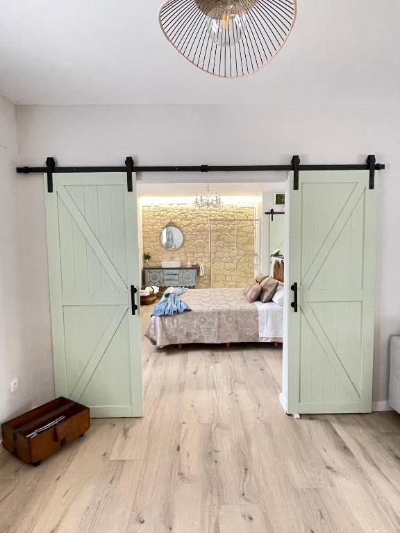 Apartamentos LA SOMERA - B&B Alhama de Aragón