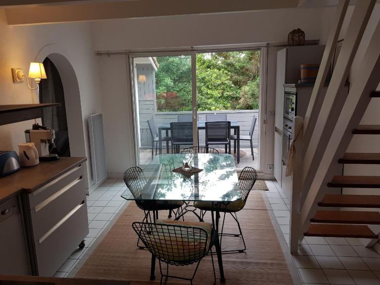 A 100m de la plage, clim, Aperçu mer, wifi, 2 chambres, 2 salles de bains, 2WC - B&B Saint-Georges-de-Didonne
