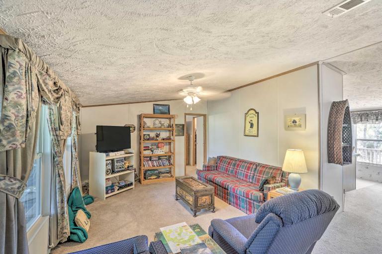 Bright Steinhatchee Home: Proximity to Ocean! - B&B Steinhatchee