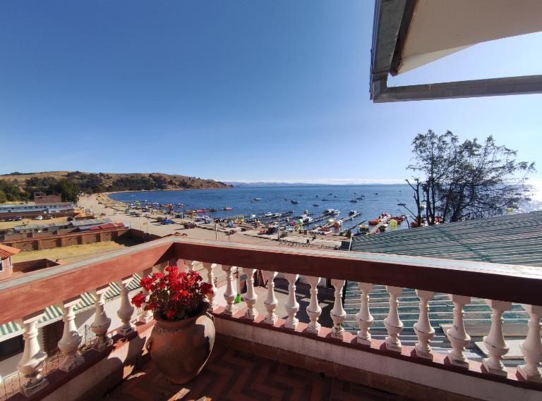 Kusi - B&B Copacabana