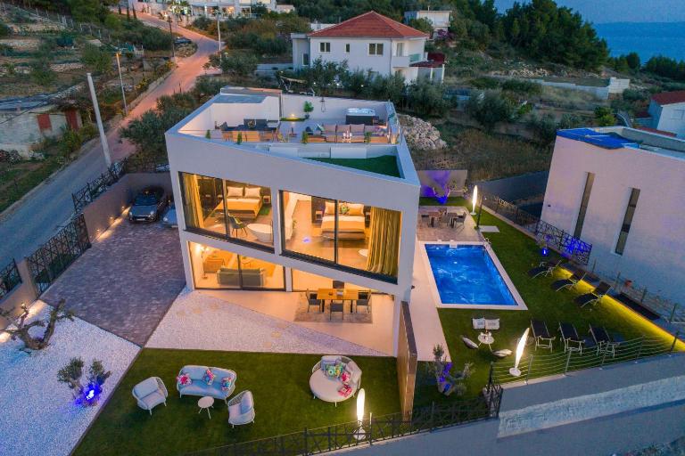 Luxury Villa Una Split - B&B Podstrana