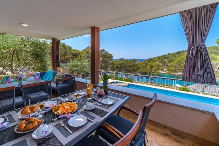 Villa Karmelota - B&B Milna