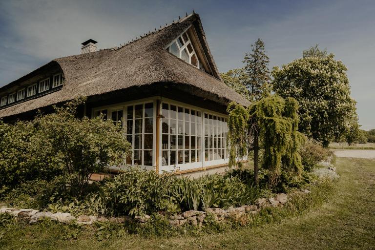 Muhu Tõnise Talu - B&B Liiva