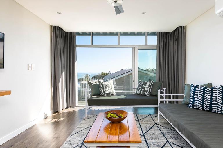 Camps Bay Village - Beach View Apartments - Ferienwohnung Kapstadt