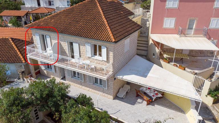 S 1 - studio just 50m from the beach with sea view - Ferienwohnung Korčula