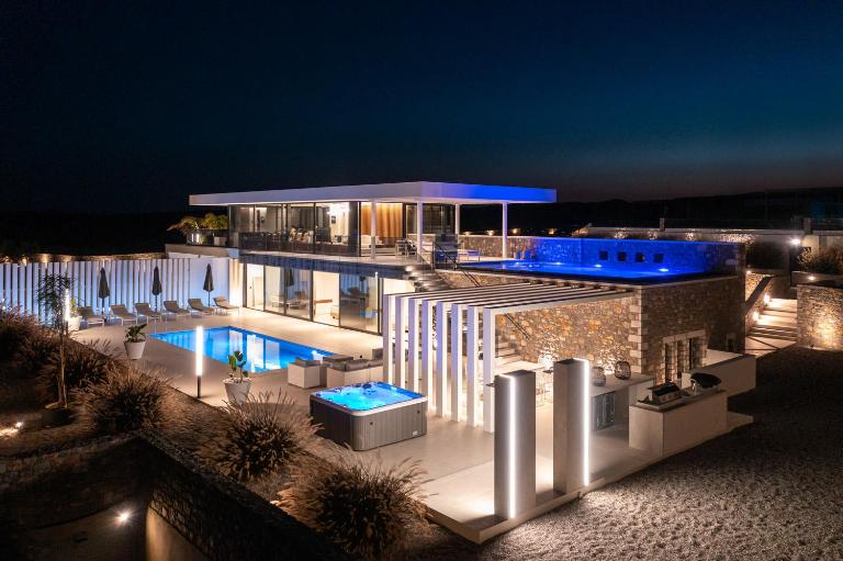 amara luxury villas - B&B Lachaniá