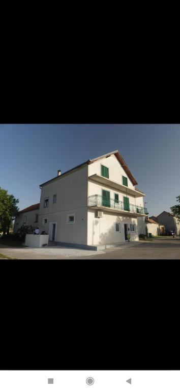 Apartman Bartol - B&B Skradin