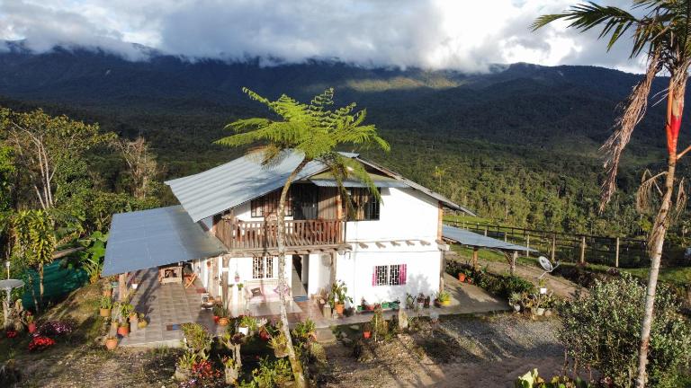 Hostal de la montaña ecoturismo - B&B Mocoa