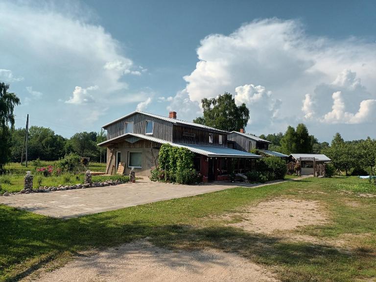 Brīvdienu māja Namejs - Bed and Breakfast Cēsis